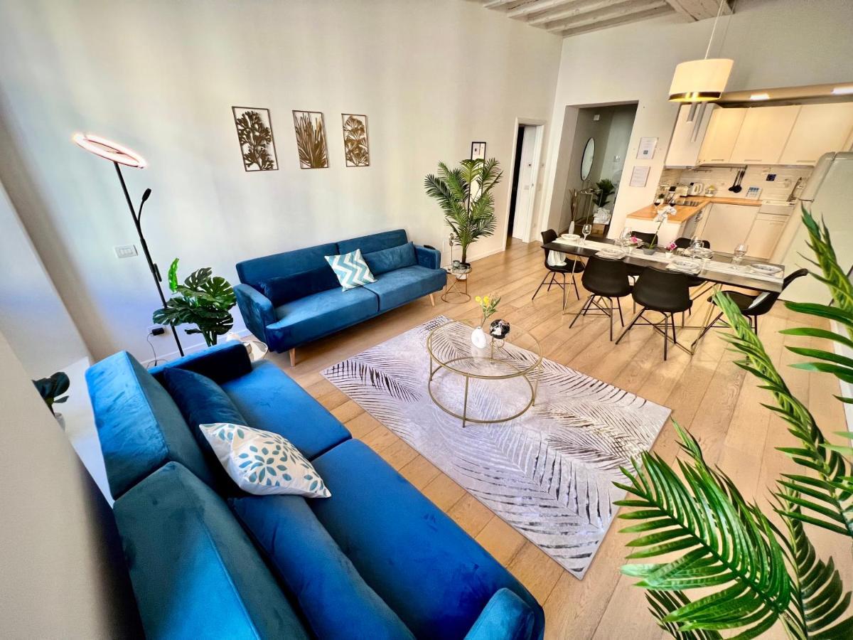 Art Of Living Luxury House In Como Bagian luar foto